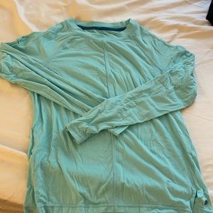 Long sleeve running top